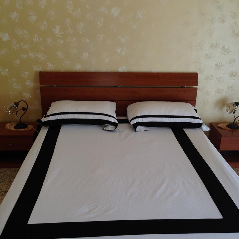 Bed & Breakfast Santa Caterina Ercolano Room photo
